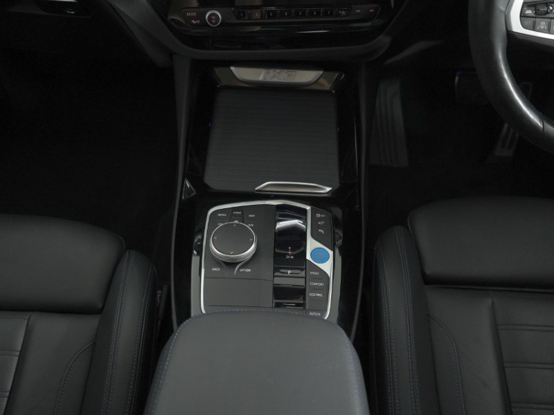 2023 (23) BMW iX3 210kW M Sport Pro 80kWh 5dr Auto 5602458