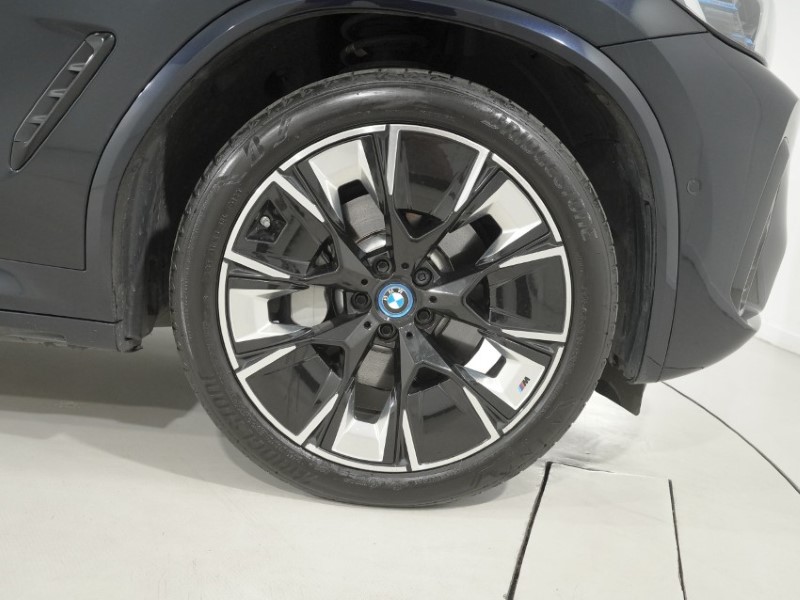 2023 (23) BMW iX3 210kW M Sport Pro 80kWh 5dr Auto 5602465