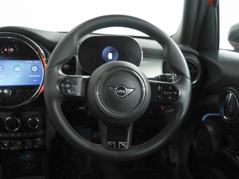2023 (23) MINI HATCHBACK 1.5 Cooper Exclusive Premium 5dr Auto 5613916