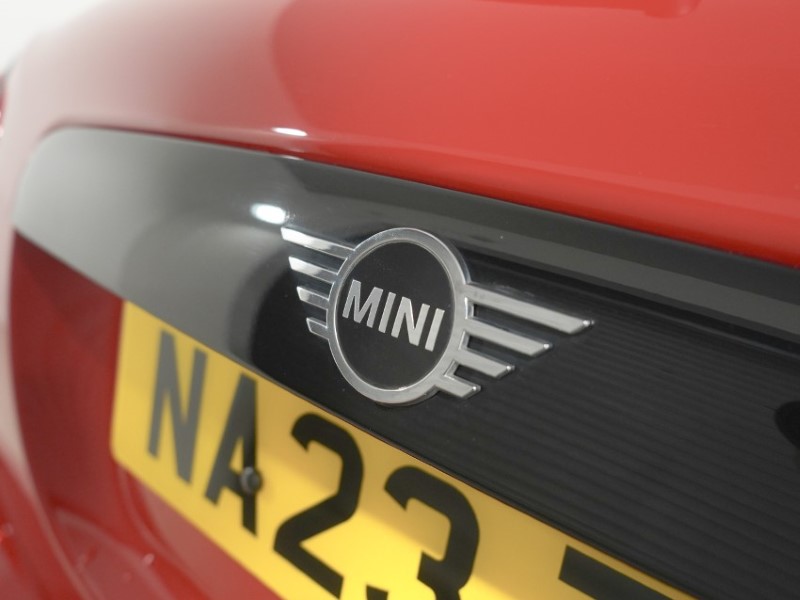 2023 (23) MINI HATCHBACK 1.5 Cooper Exclusive Premium 5dr Auto 5613903