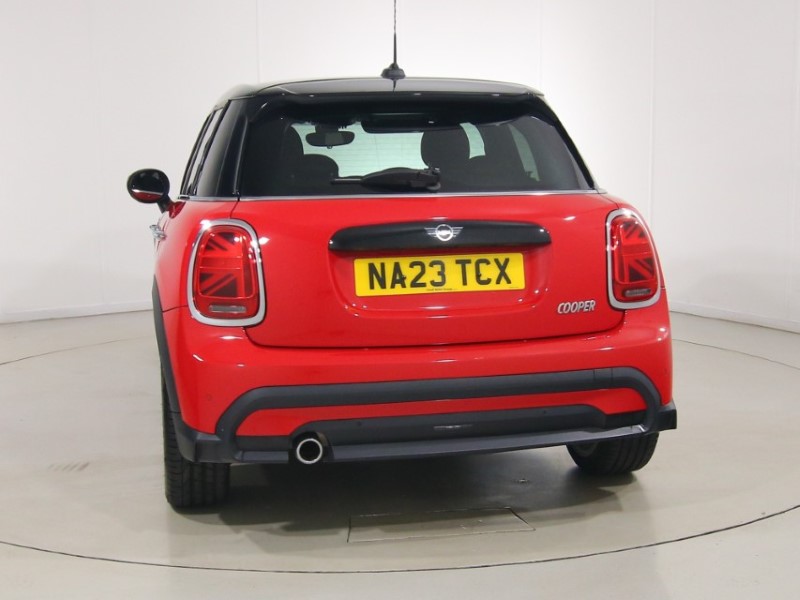 2023 (23) MINI HATCHBACK 1.5 Cooper Exclusive Premium 5dr Auto 5613962