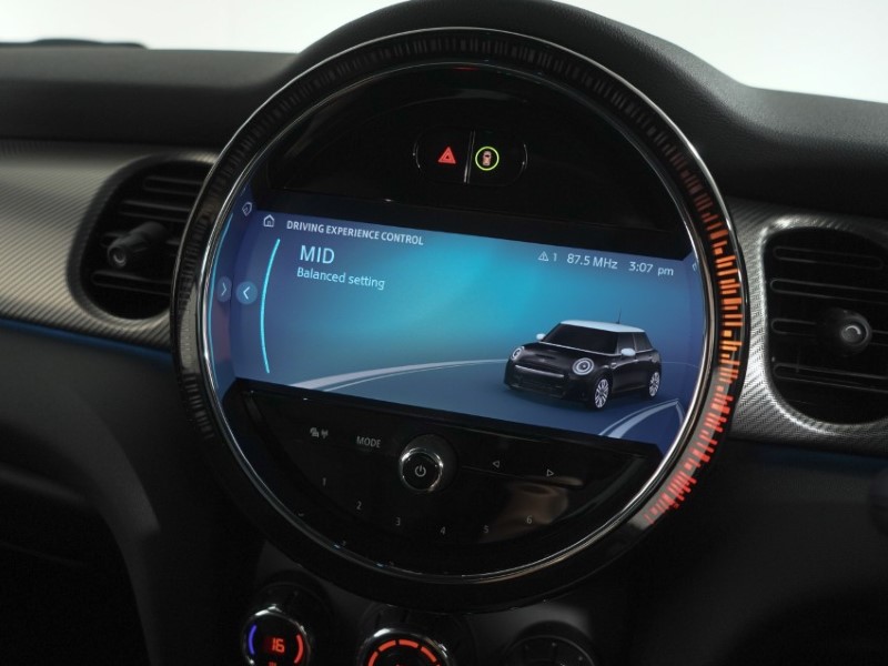 2023 (23) MINI HATCHBACK 1.5 Cooper Exclusive Premium 5dr Auto 5613940