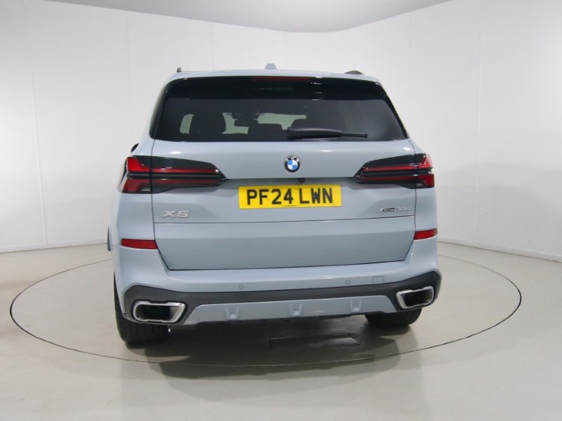 2024 (24) BMW X5 xDrive30d MHT M Sport 5dr Auto 5640286