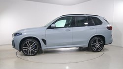 2024 (24) BMW X5 xDrive30d MHT M Sport 5dr Auto 5640284