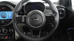 2024 (24) MINI HATCHBACK 1.5 Cooper Exclusive 3dr 5595378