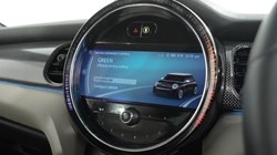 2024 (24) MINI HATCHBACK 1.5 Cooper Exclusive 3dr 5595407