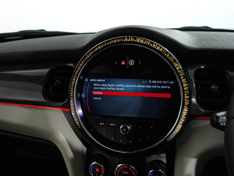 2024 (24) MINI HATCHBACK 1.5 Cooper Exclusive 3dr 5595411