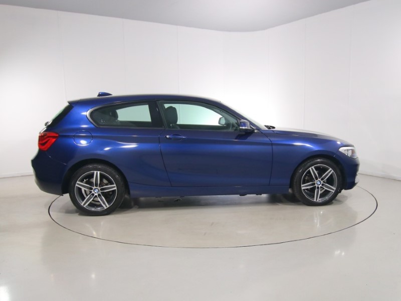 2016 (66) BMW 1 SERIES 118d Sport 3dr [Nav] 5611760