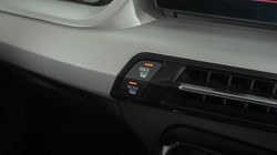 2023 (23) BMW 2 SERIES 225e xDrive Sport 5dr DCT 5600075