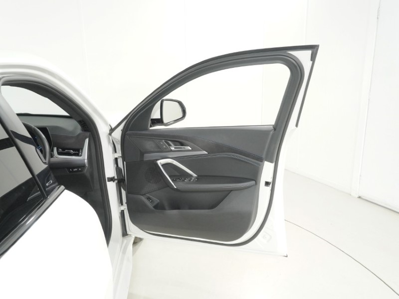 2024 (24) BMW iX2 230kW xDrive30 M Sport 65kWh 5dr Auto 5600485