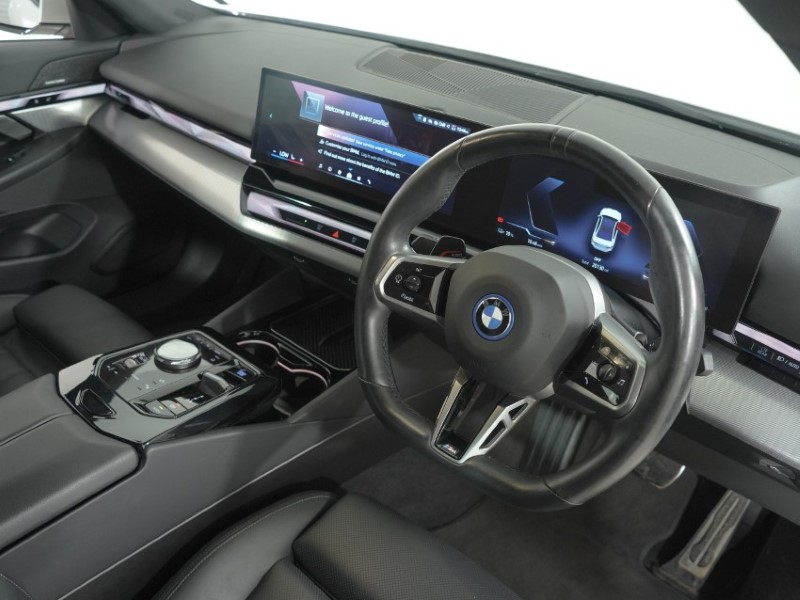 2024 (24) BMW I5 250kW eDrive40 M Sport 84kWh 4dr Auto 5598493