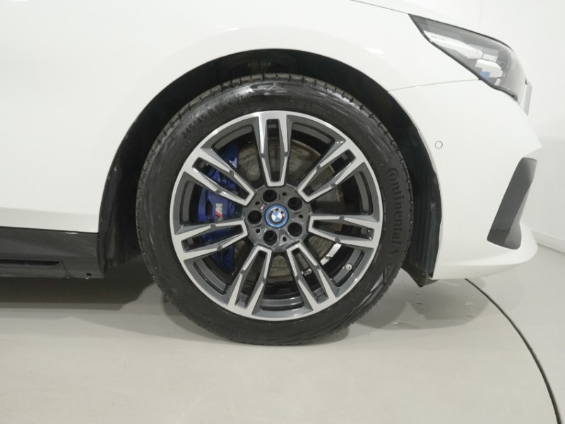 2024 (24) BMW I5 250kW eDrive40 M Sport 84kWh 4dr Auto 5598485