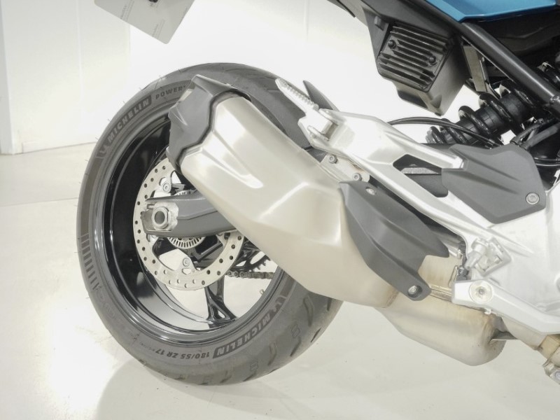2025 (25) BMW Motorrad F900 R (20MY) 5604948