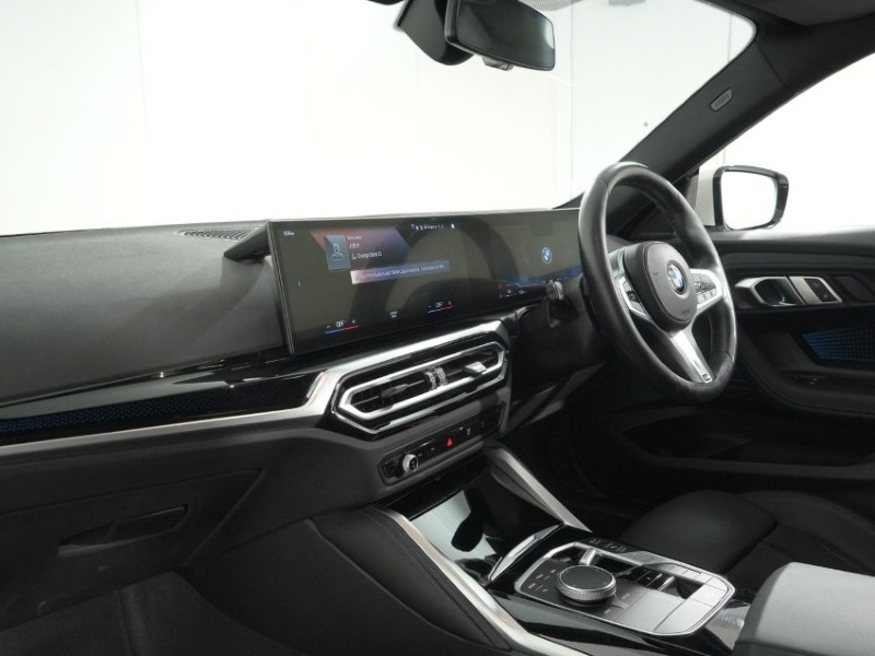 2024 (73) BMW 2 SERIES 220i M Sport 2dr Step Auto 5596142