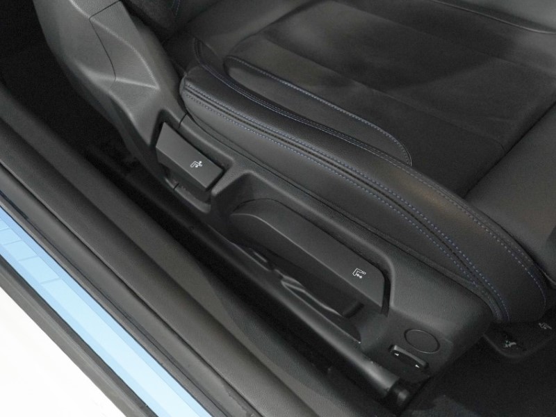 2024 (73) BMW 2 SERIES 220i M Sport 2dr Step Auto 5596163