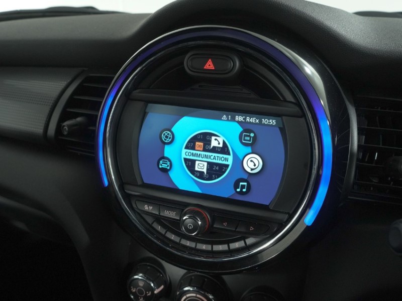 2018 (68) MINI HATCHBACK 1.5 Cooper Sport II 3dr 5651218