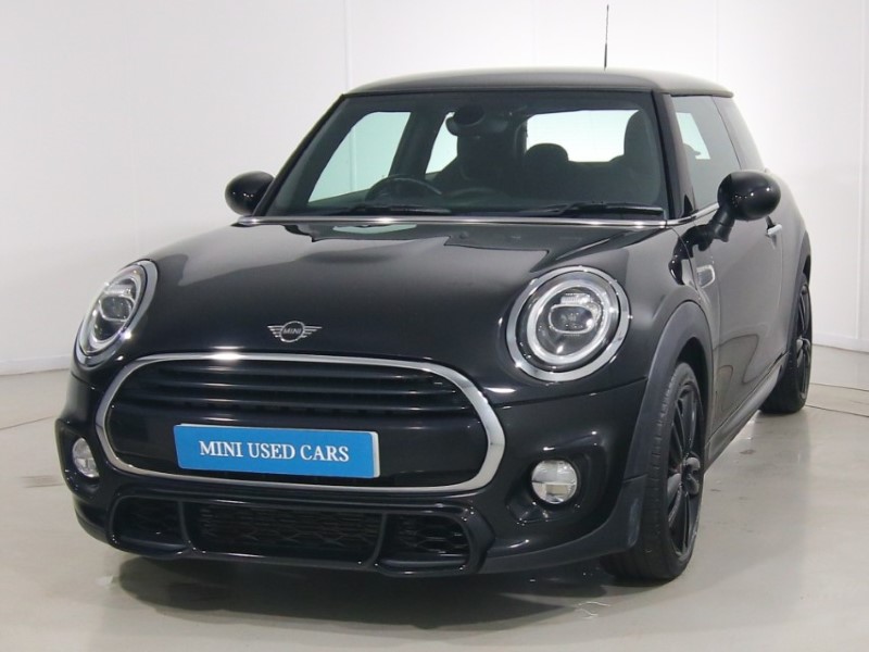 2018 (68) MINI HATCHBACK 1.5 Cooper Sport II 3dr 5651224