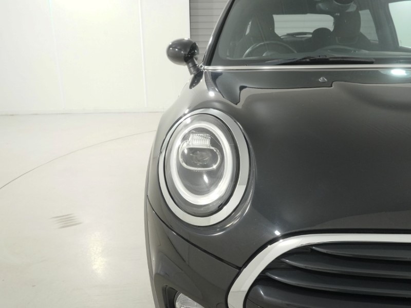2018 (68) MINI HATCHBACK 1.5 Cooper Sport II 3dr 5651196