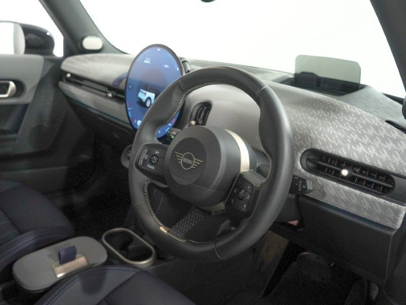 2025 (25) MINI COOPER 2.0 S Exclusive 3dr Auto 5626045
