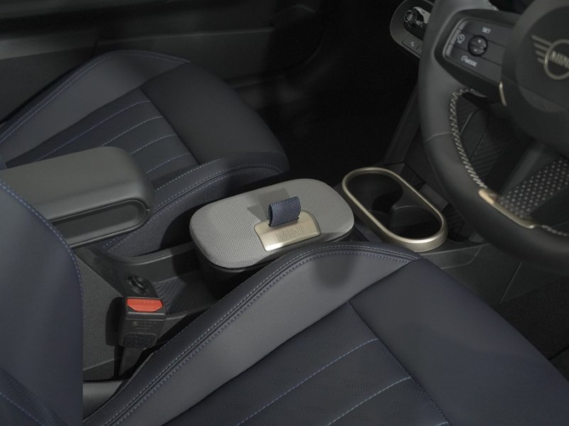 2025 (25) MINI COOPER 2.0 S Exclusive 3dr Auto 5626046