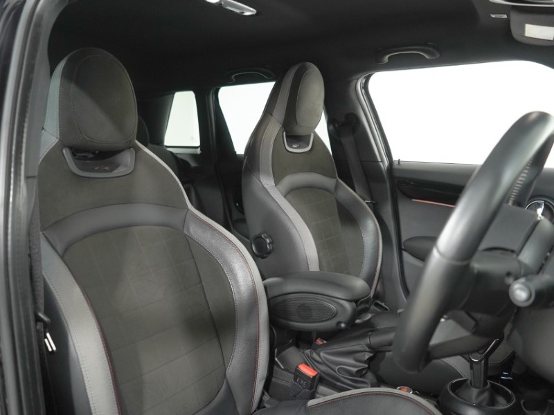 2021 (21) MINI HATCHBACK 1.5 Cooper Sport 5dr Auto 5611247
