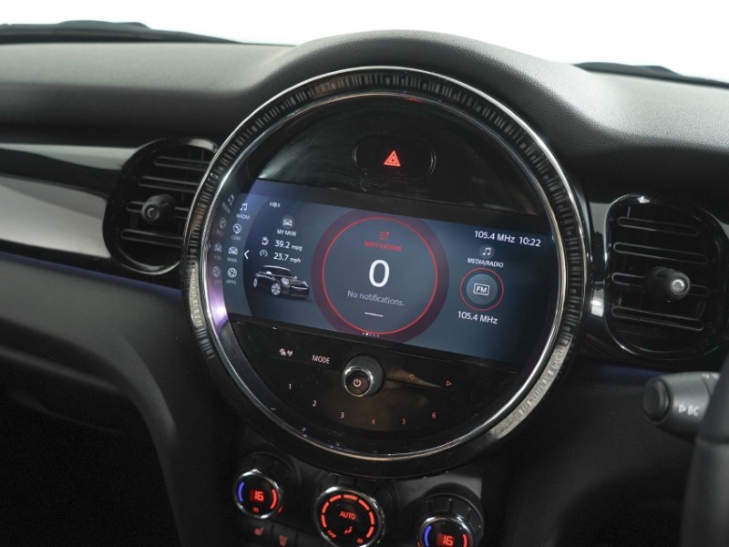 2021 (21) MINI HATCHBACK 1.5 Cooper Sport 5dr Auto 5611263