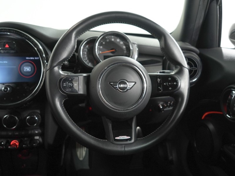 2021 (21) MINI HATCHBACK 1.5 Cooper Sport 5dr Auto 5611234