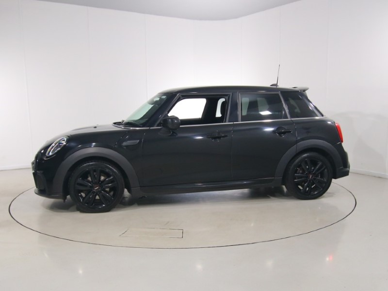 2021 (21) MINI HATCHBACK 1.5 Cooper Sport 5dr Auto 5611277