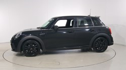 2021 (21) MINI HATCHBACK 1.5 Cooper Sport 5dr Auto 5611277