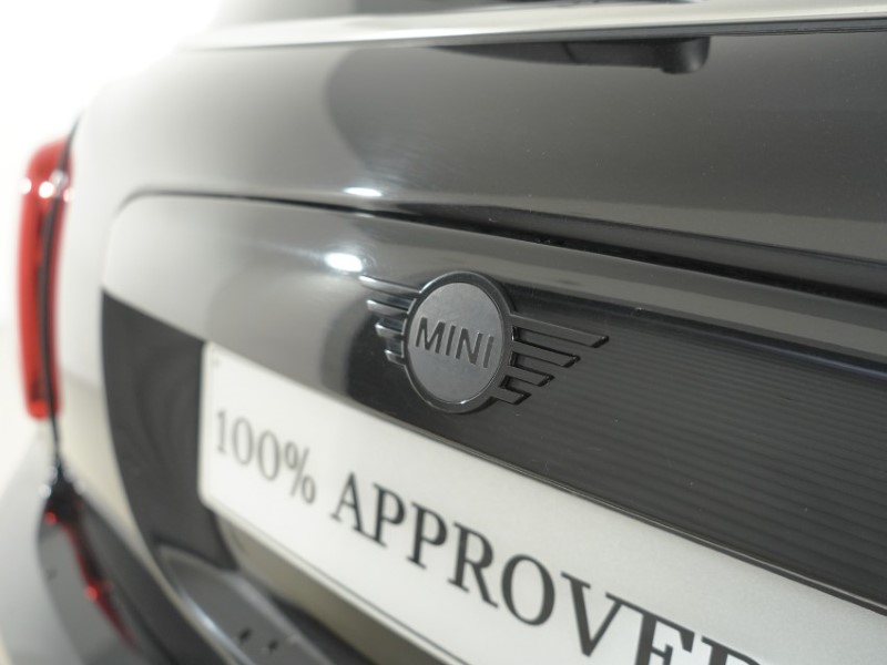 2021 (21) MINI HATCHBACK 1.5 Cooper Sport 5dr Auto 5611220