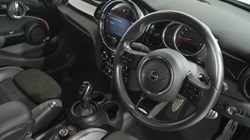 2021 (21) MINI HATCHBACK 1.5 Cooper Sport 5dr Auto 5611245