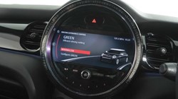 2021 (21) MINI HATCHBACK 1.5 Cooper Sport 5dr Auto 5611273