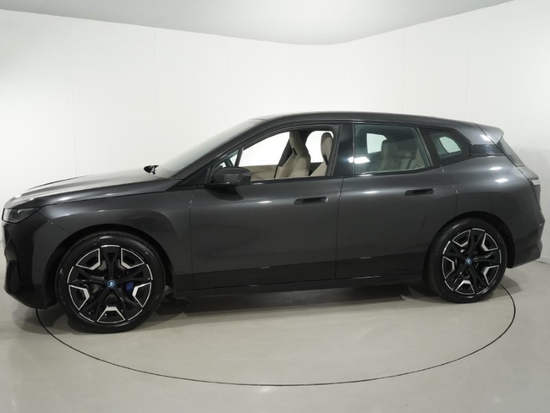 2023 (23) BMW iX 240kW xDrive40 M Sport 76.6kWh 5dr Auto 5618597