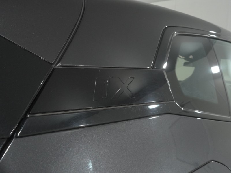 2023 (23) BMW iX 240kW xDrive40 M Sport 76.6kWh 5dr Auto 5618558