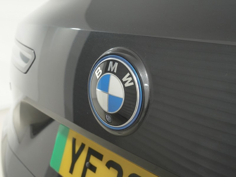 2023 (23) BMW iX 240kW xDrive40 M Sport 76.6kWh 5dr Auto 5618562