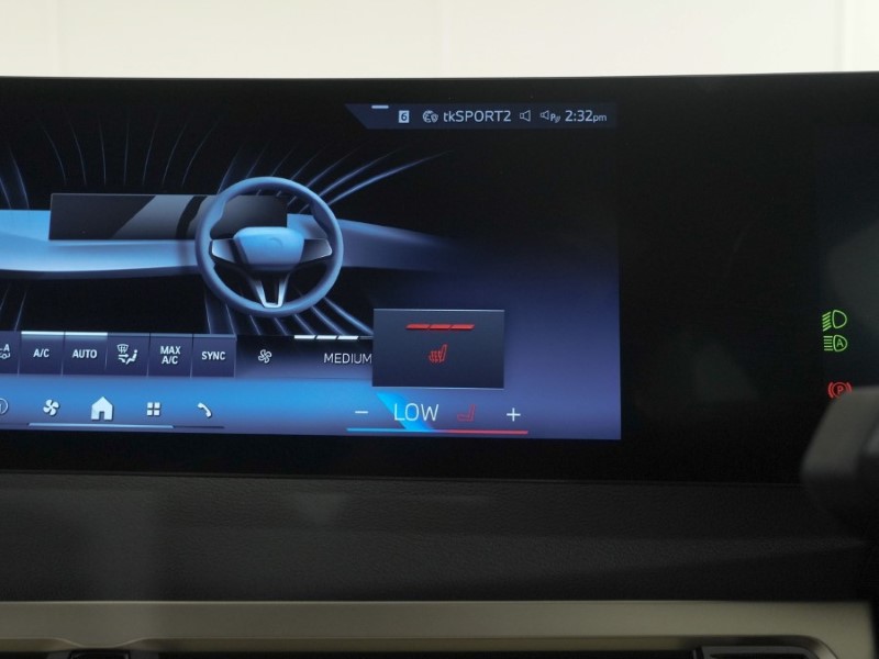 2023 (23) BMW iX 240kW xDrive40 M Sport 76.6kWh 5dr Auto 5618584