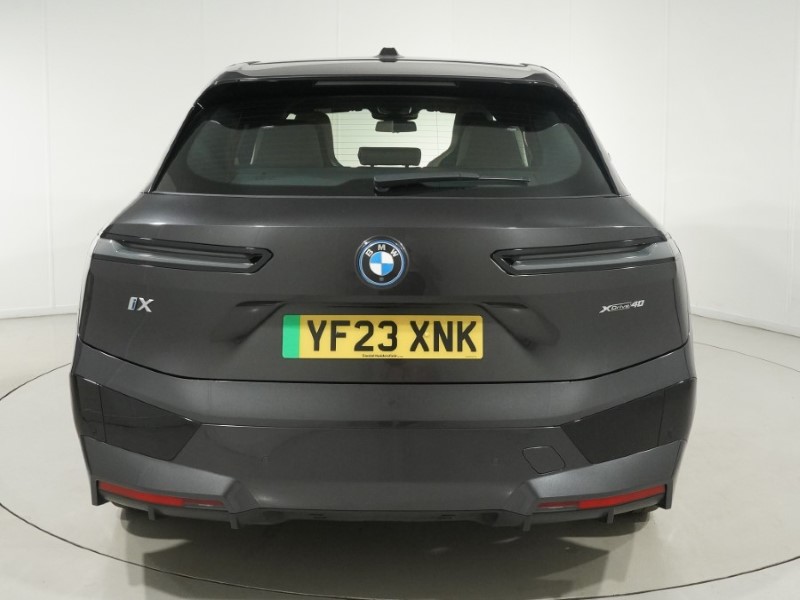 2023 (23) BMW iX 240kW xDrive40 M Sport 76.6kWh 5dr Auto 5618599