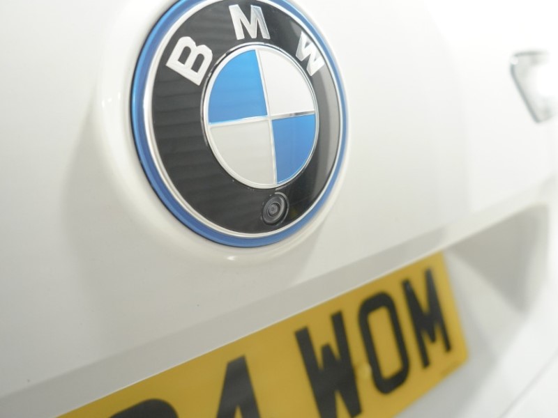 2024 (24) BMW iX 240kW xDrive40 M Sport 76.6kWh 5dr Auto 5619010