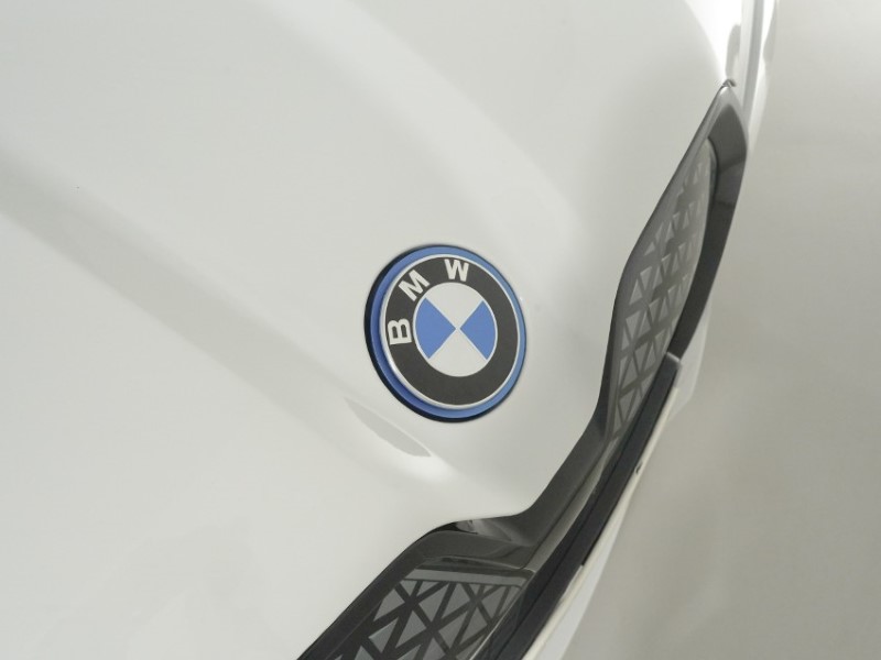 2024 (24) BMW iX 240kW xDrive40 M Sport 76.6kWh 5dr Auto 5619026