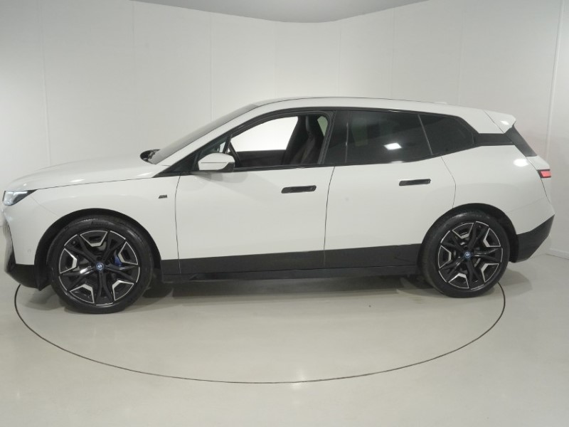 2024 (24) BMW iX 240kW xDrive40 M Sport 76.6kWh 5dr Auto 5619073