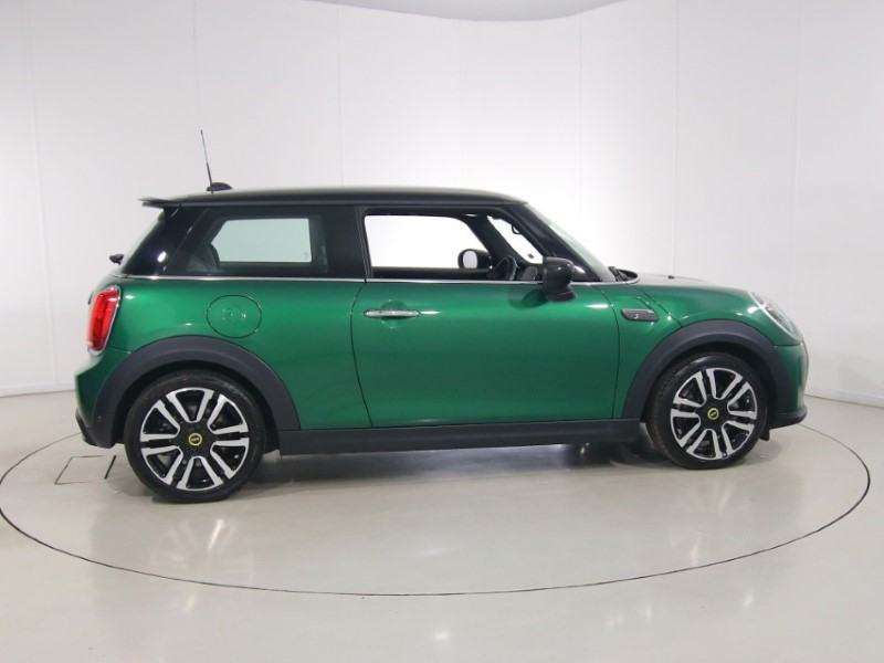 2022 (22) MINI HATCHBACK 135kW Cooper S Level 2 33kWh 3dr Auto 5607105
