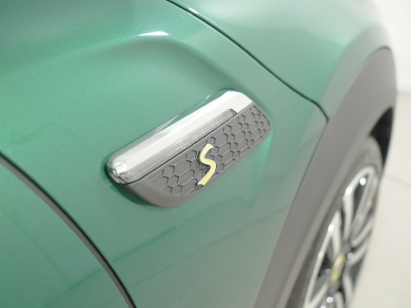 2022 (22) MINI HATCHBACK 135kW Cooper S Level 2 33kWh 3dr Auto 5607062