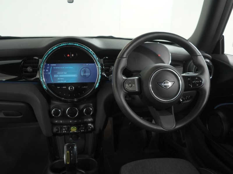 2022 (22) MINI HATCHBACK 135kW Cooper S Level 2 33kWh 3dr Auto 5607054