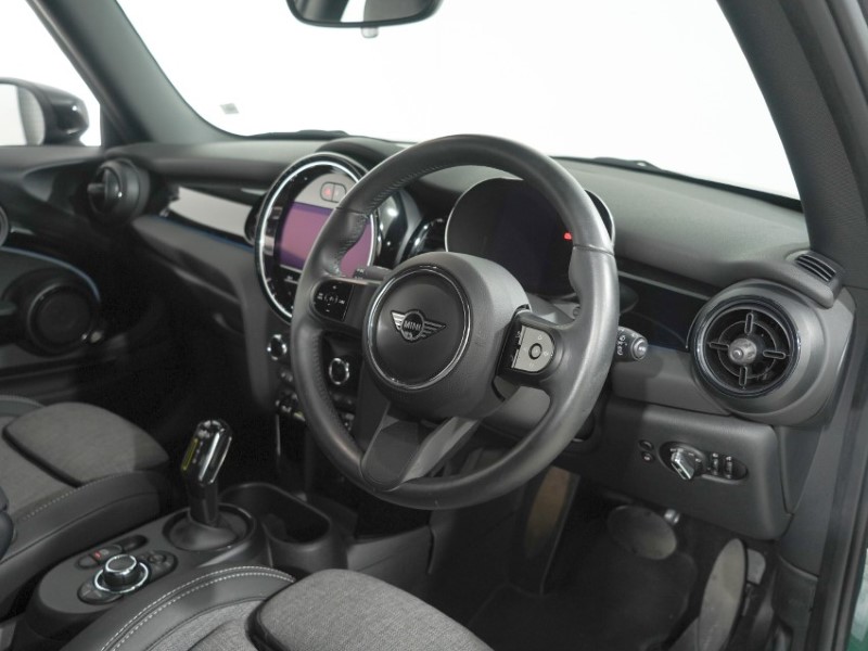 2022 (22) MINI HATCHBACK 135kW Cooper S Level 2 33kWh 3dr Auto 5607044