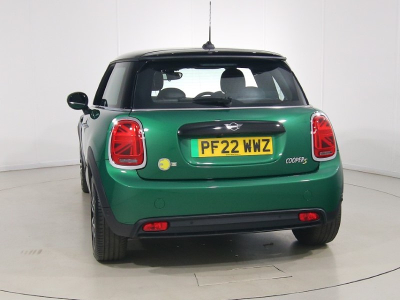2022 (22) MINI HATCHBACK 135kW Cooper S Level 2 33kWh 3dr Auto 5607103