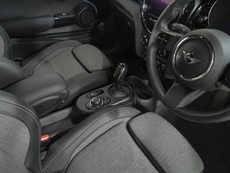 2022 (22) MINI HATCHBACK 135kW Cooper S Level 2 33kWh 3dr Auto 5607045