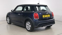 2022 (71) MINI HATCHBACK 1.5 Cooper Classic 3dr Auto 1