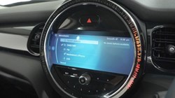 2022 (71) MINI HATCHBACK 1.5 Cooper Classic 3dr Auto 5606139