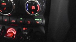 2022 (71) MINI HATCHBACK 1.5 Cooper Classic 3dr Auto 5606130