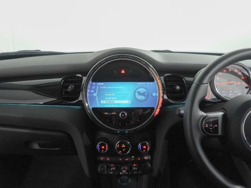 2022 (71) MINI HATCHBACK 1.5 Cooper Classic 3dr Auto 5606110